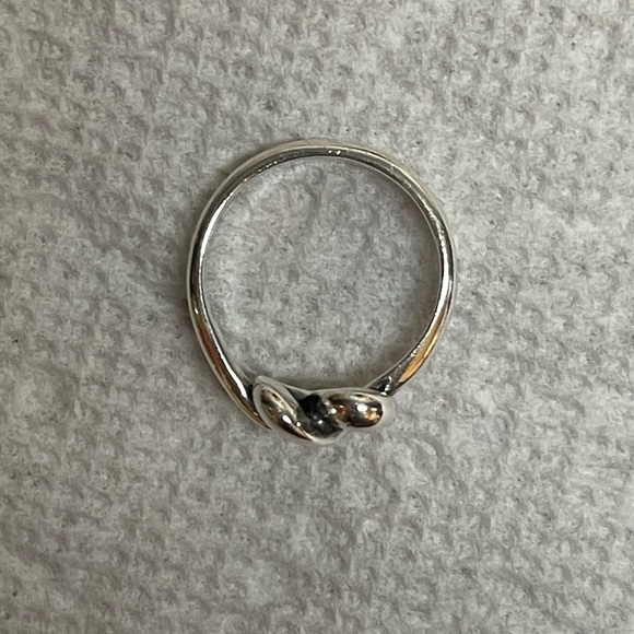 James Avery Heart Knot Ring - size 7 - Picture 4 of 8
